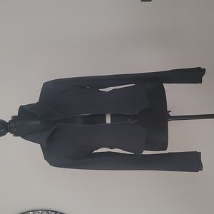 Under Armour black top  and jacket size m